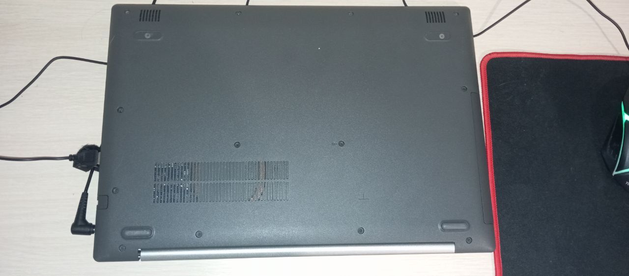 Ноутбук Lenovo 330-15IGM