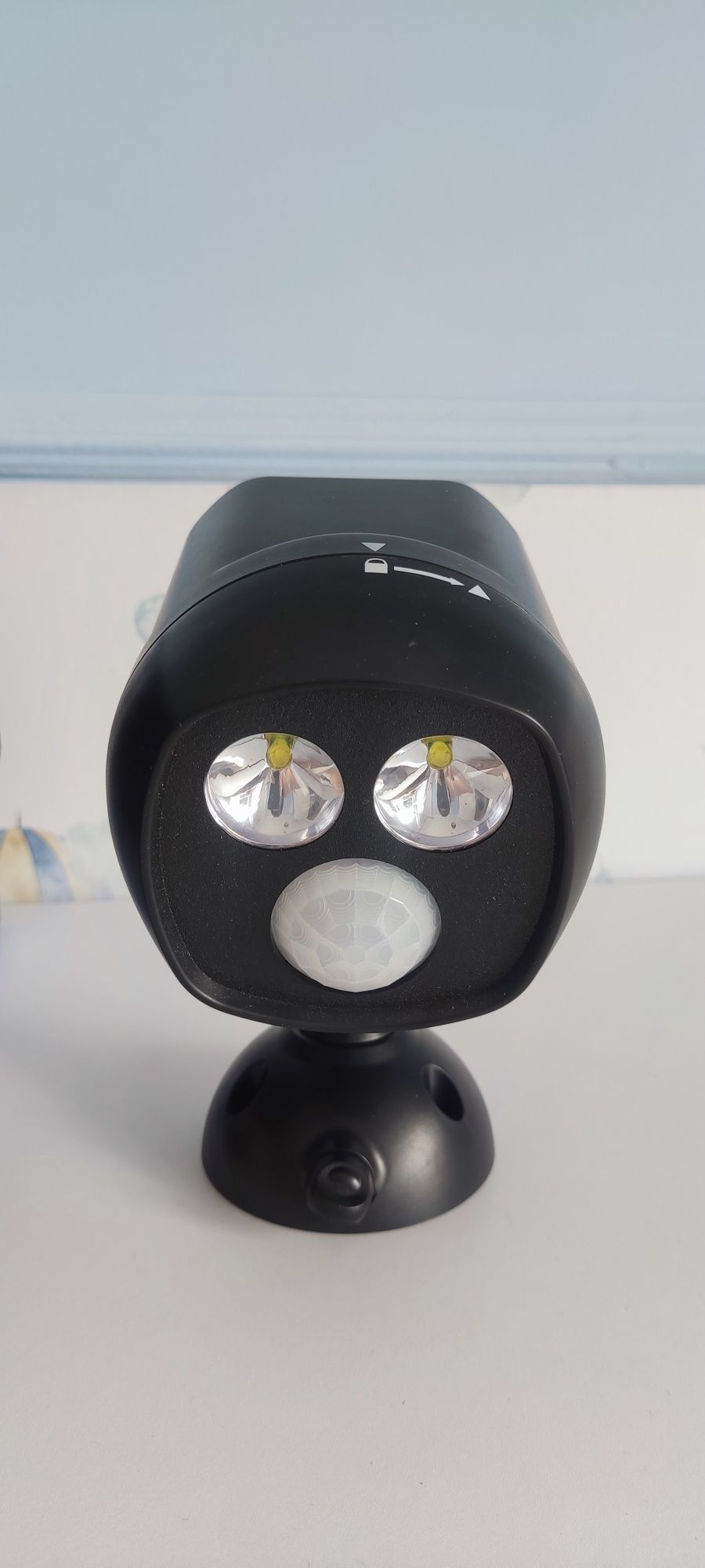 Lampy z czujnikiem ruchu LED 300 lm 2 sztuki