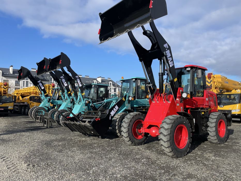 Новий Фронтальний навантажувач 1.7 Тон