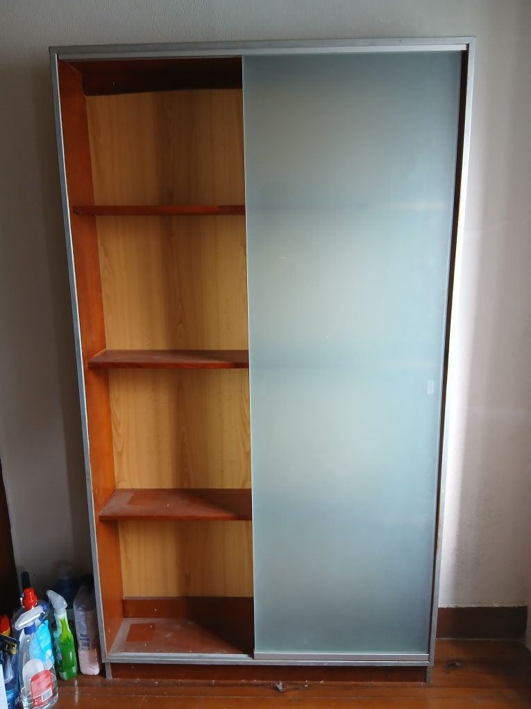 Movel cristaleira de sala