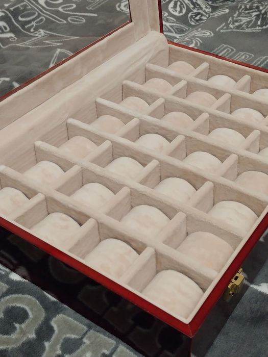 Большой кейс/шкатулка для хранения наручных часов 45х32х10 см