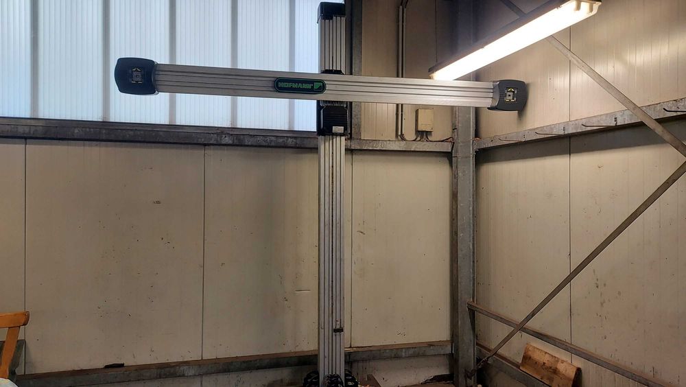 Geometria 3D HOFMANN Geoliner 680 Lift Black Edition