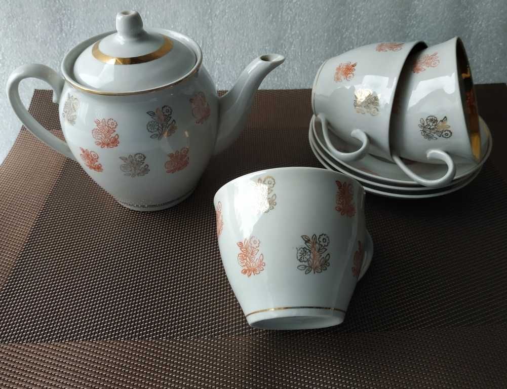 Чайный сервиз Полонное. Фарфор. Винтаж