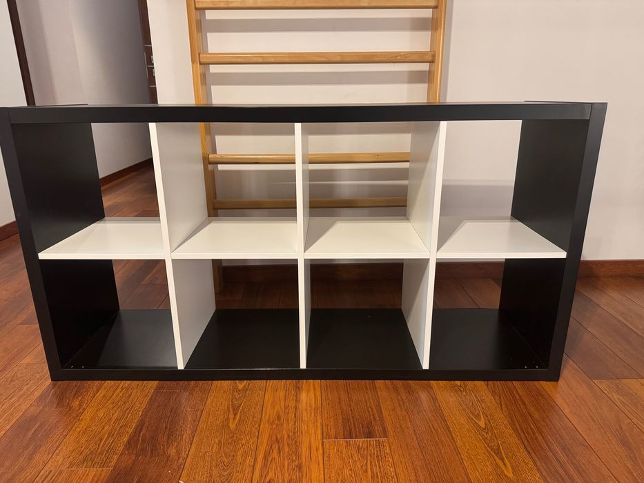 Szafka Ikea czarno-biała