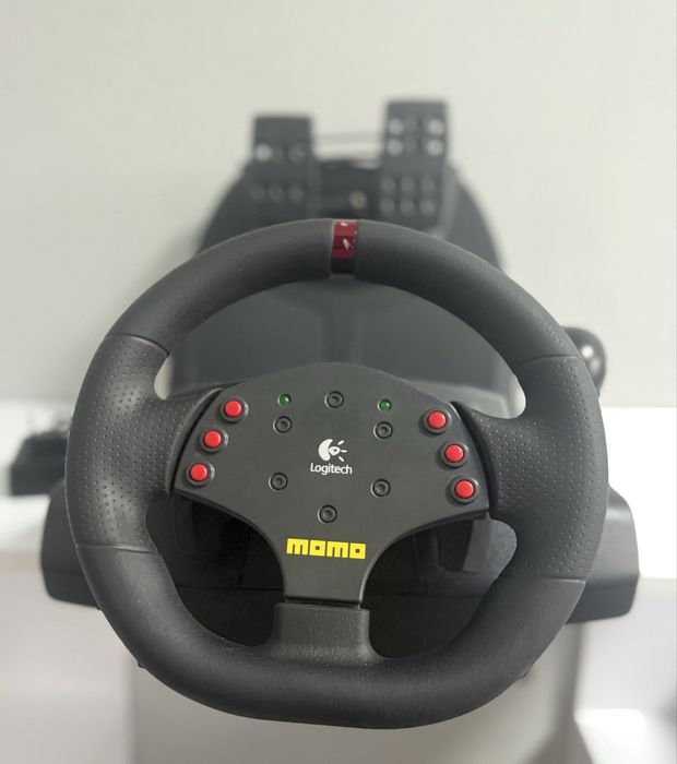 Игровой руль для ПК Logitech