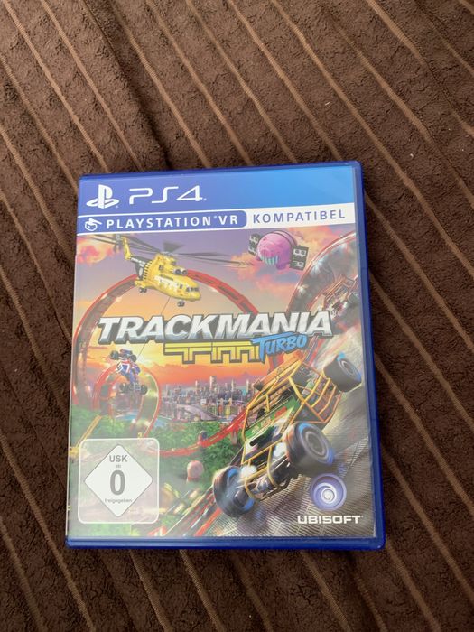 Диск UFC 2, 3 и trackmania для Playstation 4