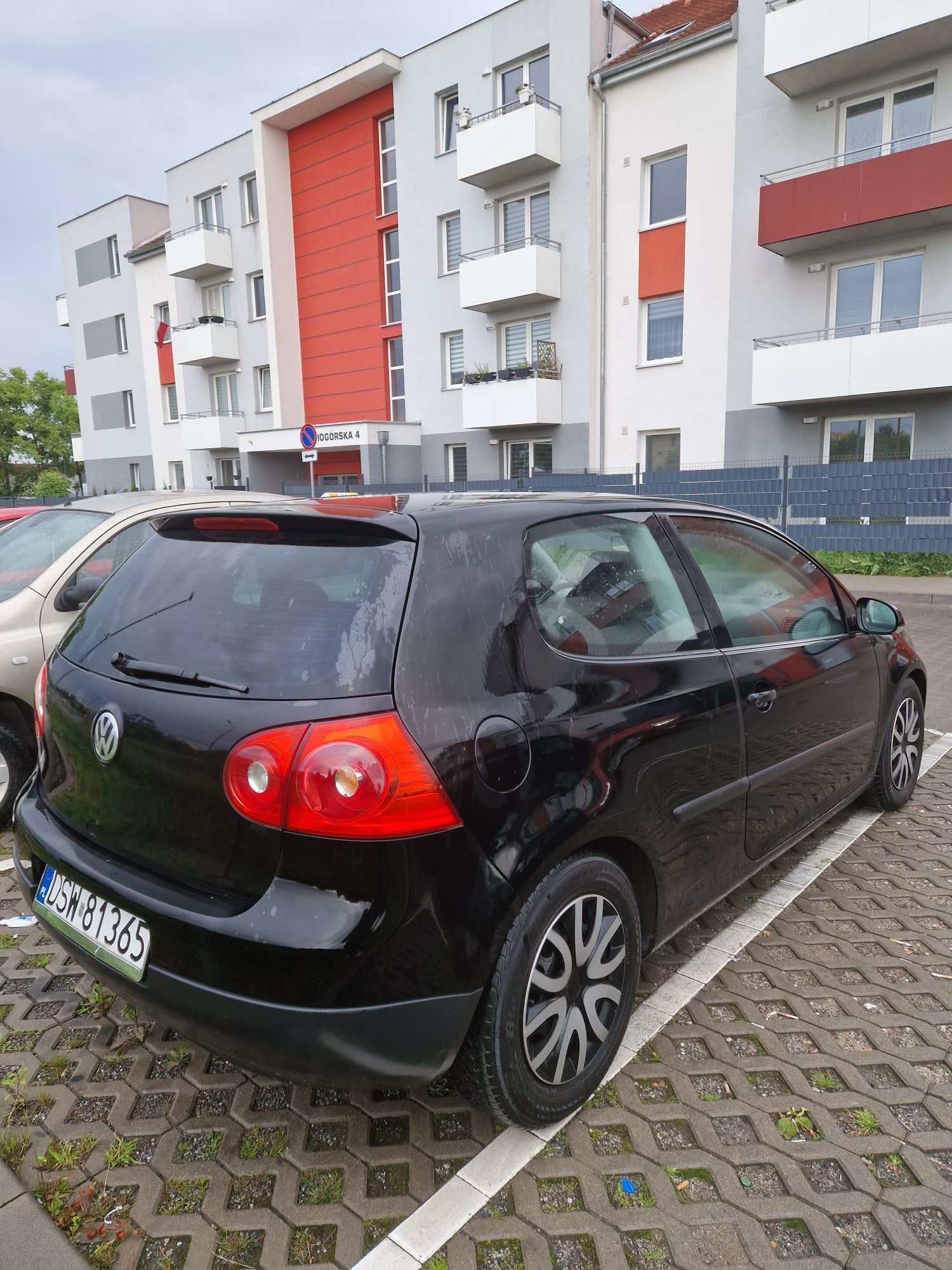 Vw GOLF V 2005r 1.4 75km 209tkm nowe sprzegło sprawna klima brak rdzy