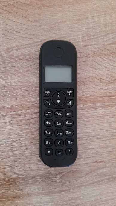 Telefone Fixo NOS CS1300-BB (com base incluída)