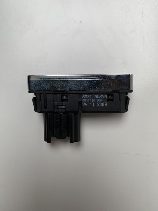 Кнопки керування підігрівом скла, аварійки, ESP для Ford Momdeo 4