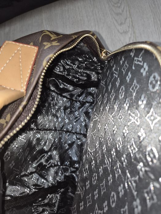 Louis Vuitton nowy sredni elegancki logowany plecak