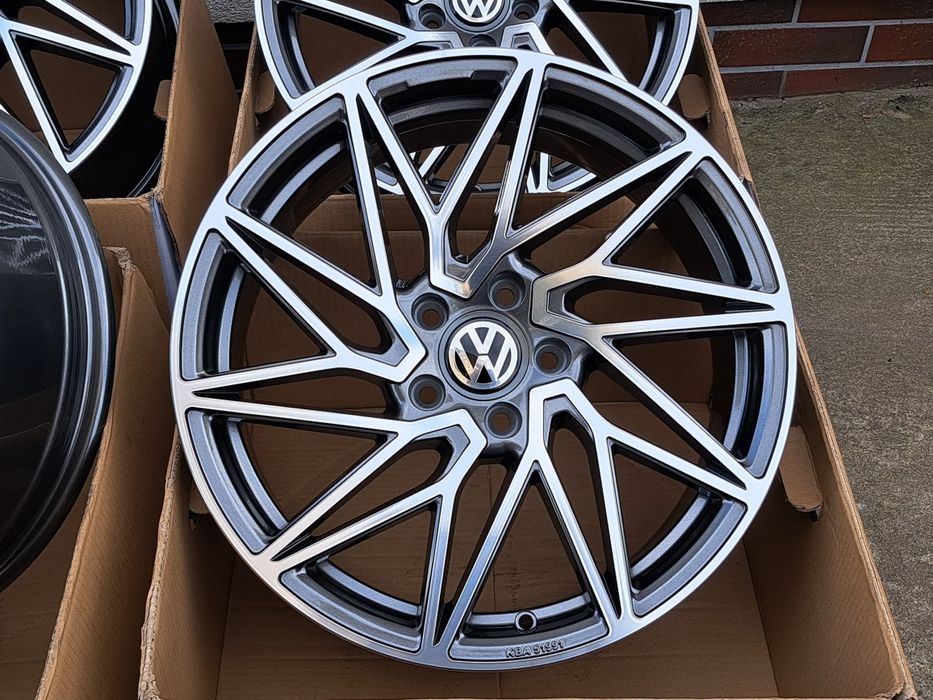 ALUFELGI NOWE VW 18 5x112 T-Roc Passat Golf Jetta Scirocco PFP KT20