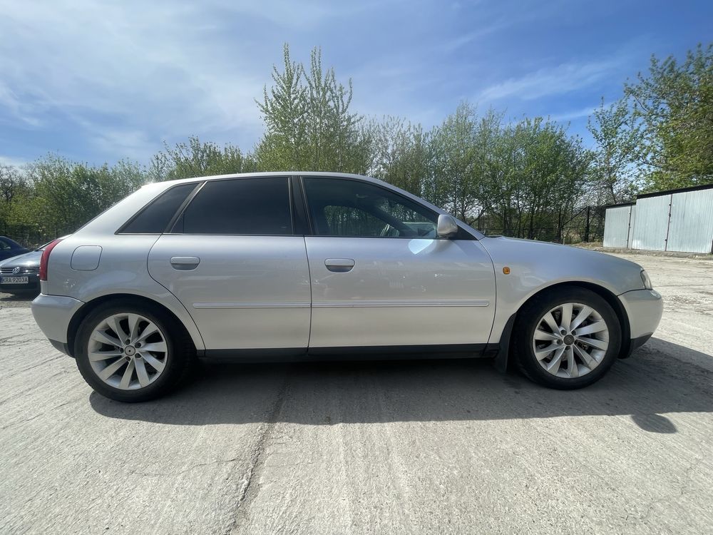 Audi A3 8l 1.8t 280km