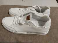 Кросівки білі Stilli 43 розміру