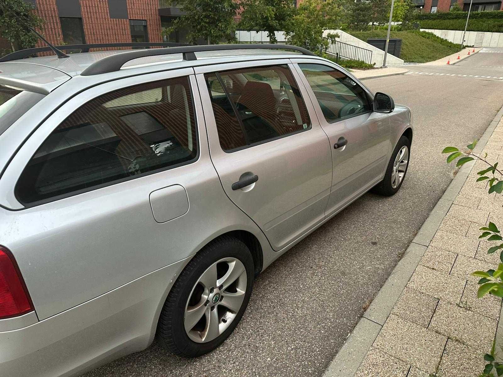 Skoda Octavia II 1.4 Lift 1.4 MPI LPG 2009 r