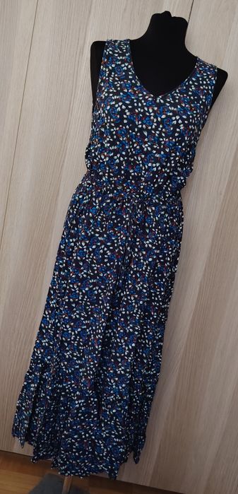 Carry granatowa sukienka maxi kolorowe kwiaty L
