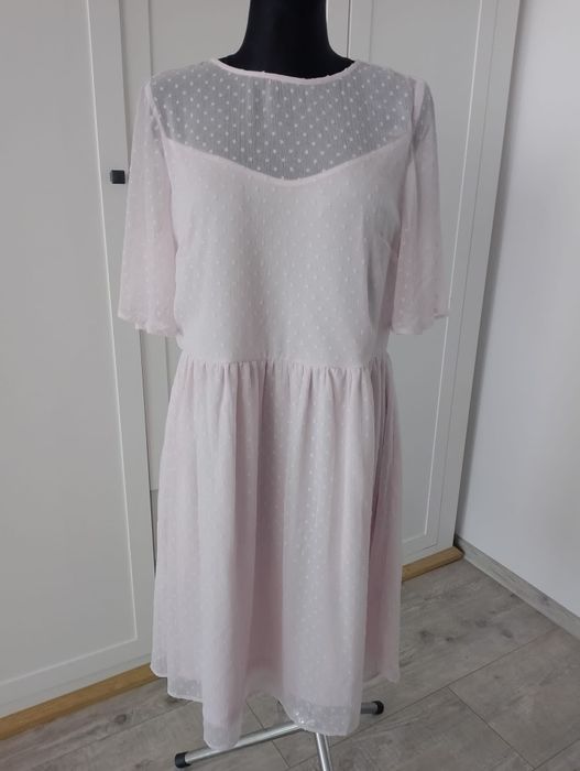 Elegancka sukienka wizytowa 46