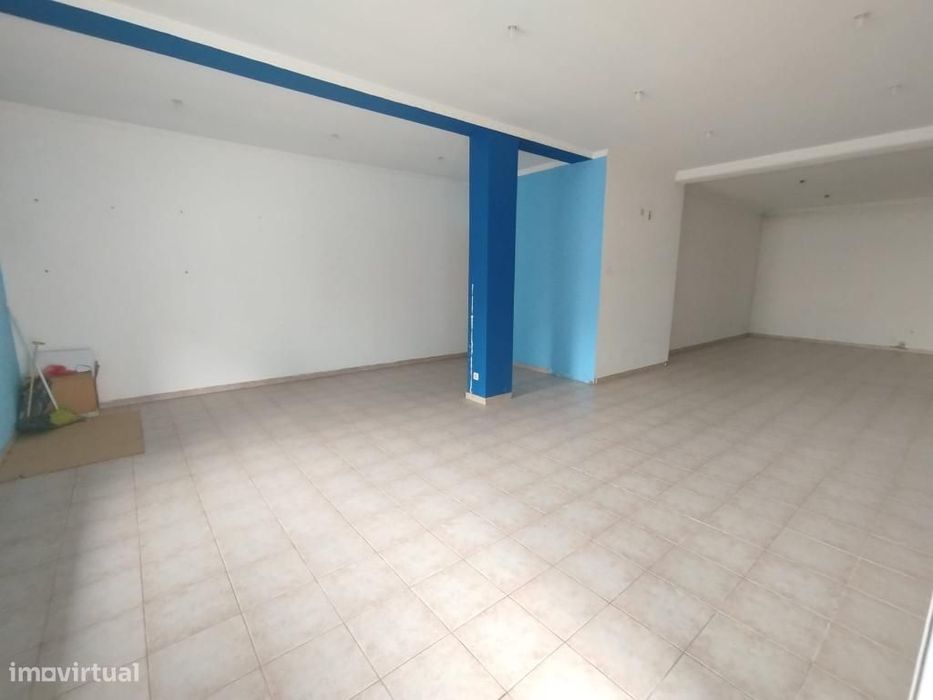 Vende-se ou Arrenda-se Loja na Guarda