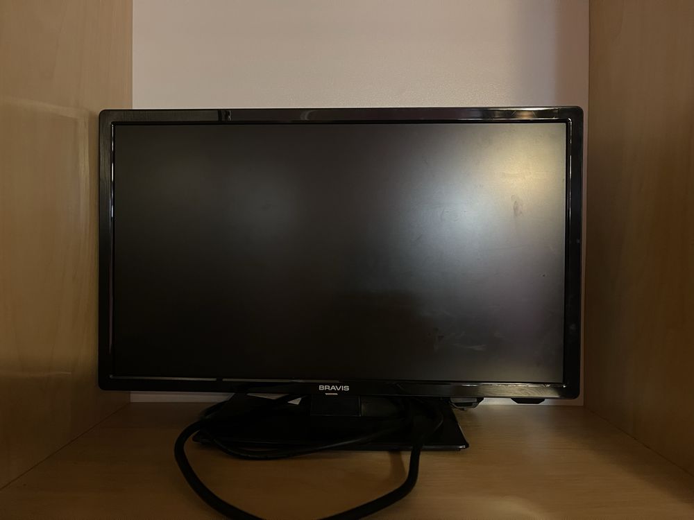 Телевизор Bravis LED-19R68 black