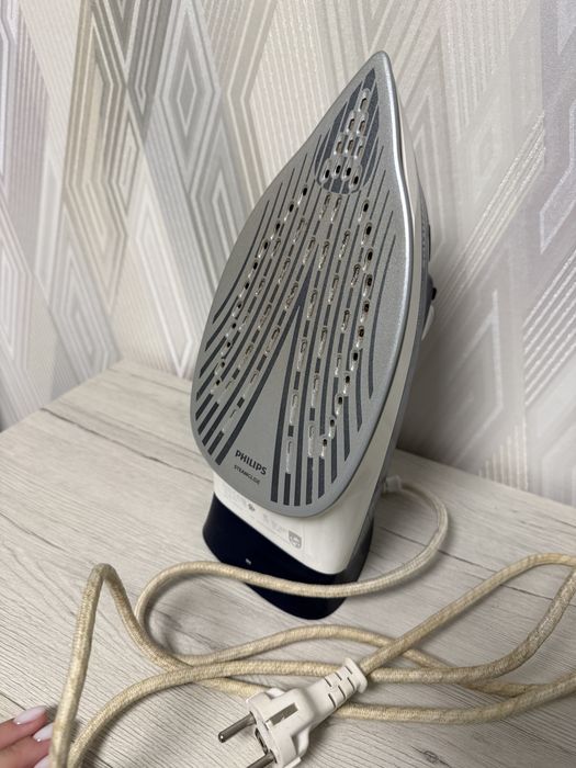 праска philips power life 2400w