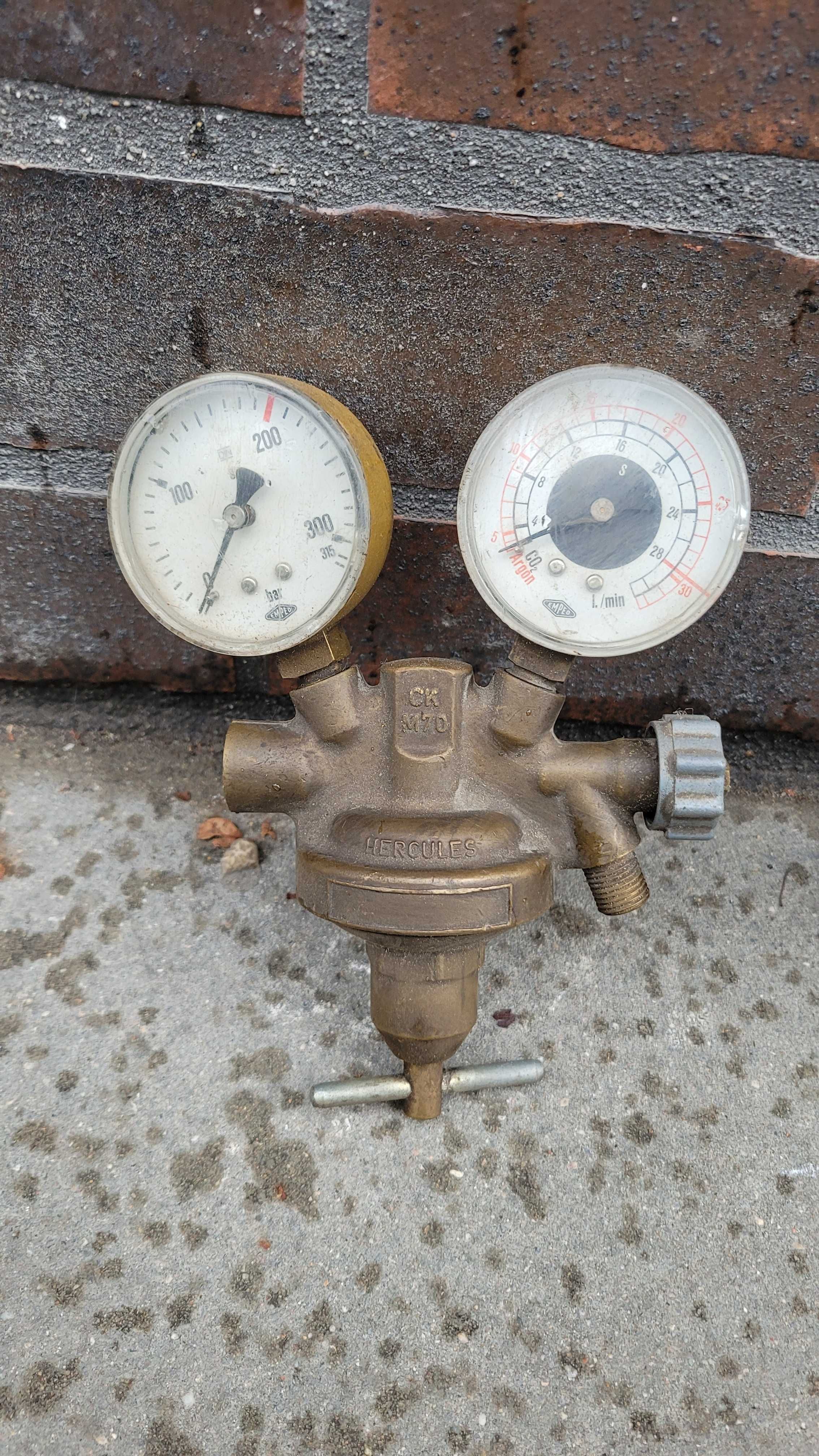 Regulator ciśnienia Hercules Ck M70