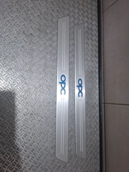 Listewki progowe ozdobne OPC Opel Meriva A 2007 komplet