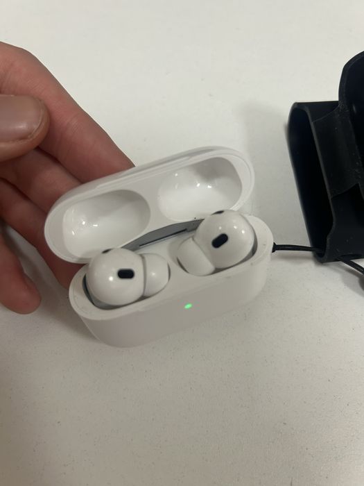 Sprzedam Airpods Pro 2 USB-C