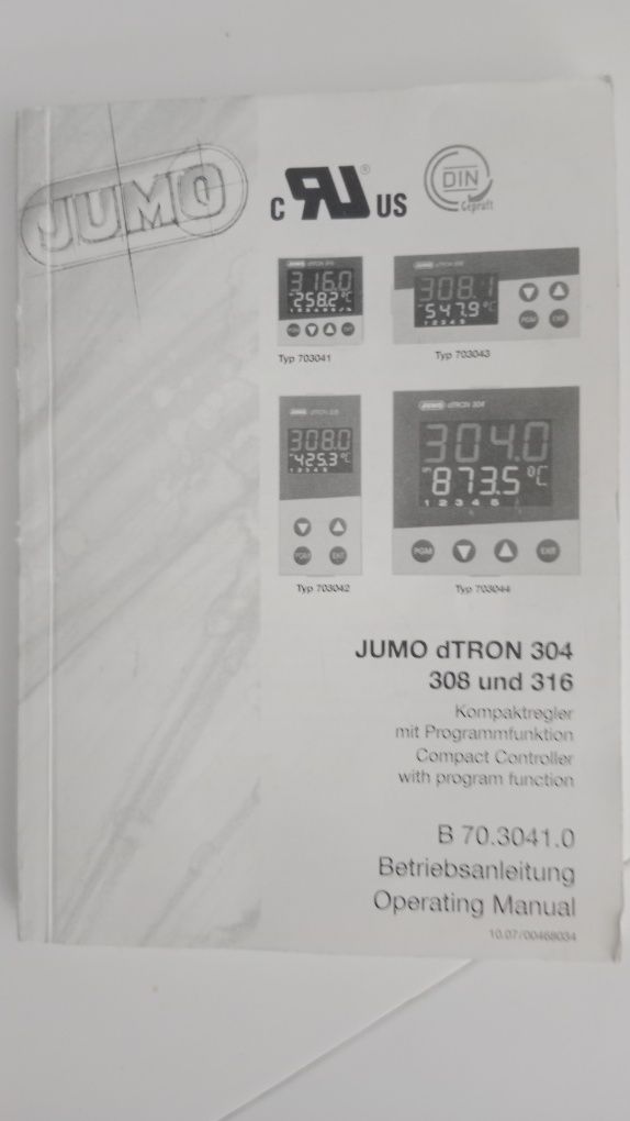 Termostat Regulator PID Jumo dTRON 304