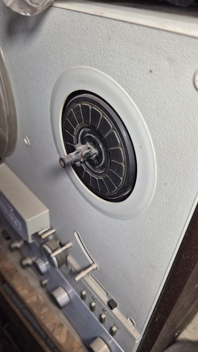 Союз-111 магнитофон продам