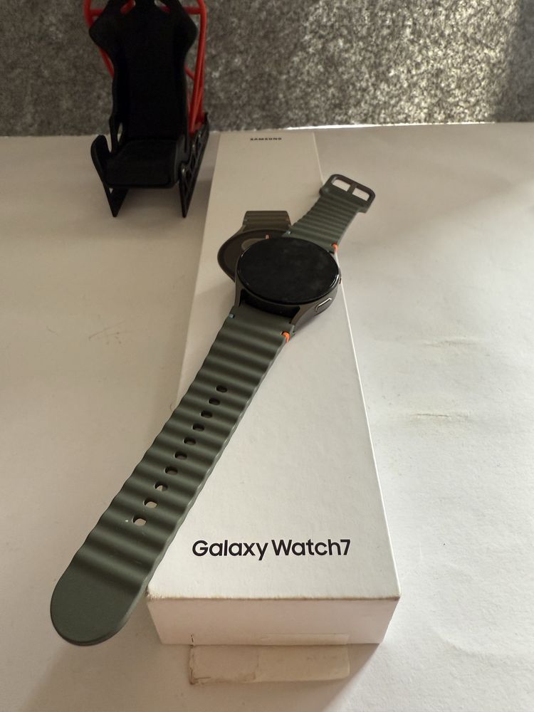 Troco/Vendo Samsung Galaxy Watch 7 44MM Green versão LTE