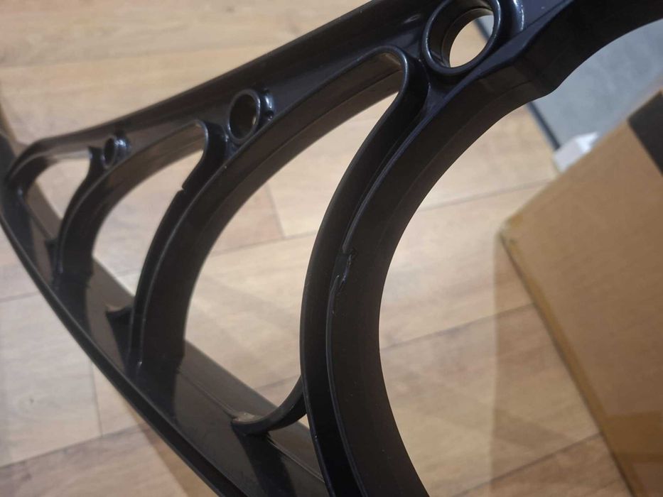 Garaz do robota koszacego Arebos