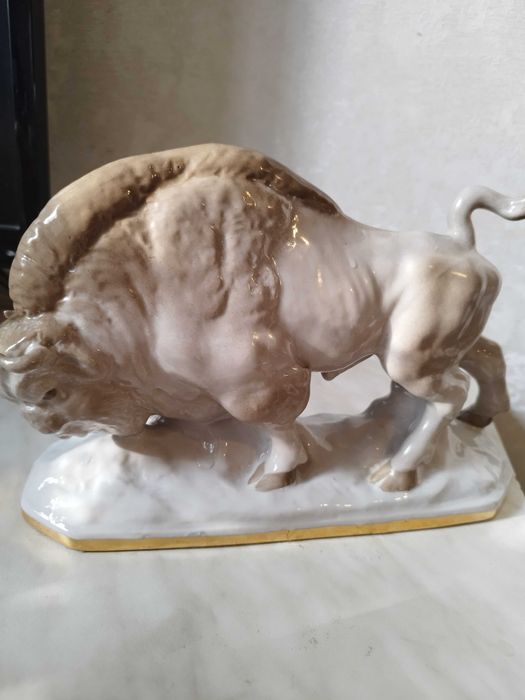 "Зубр", made in ussr, Вербілки 1950-і - 1960-ті. Порцеляна, золочення.