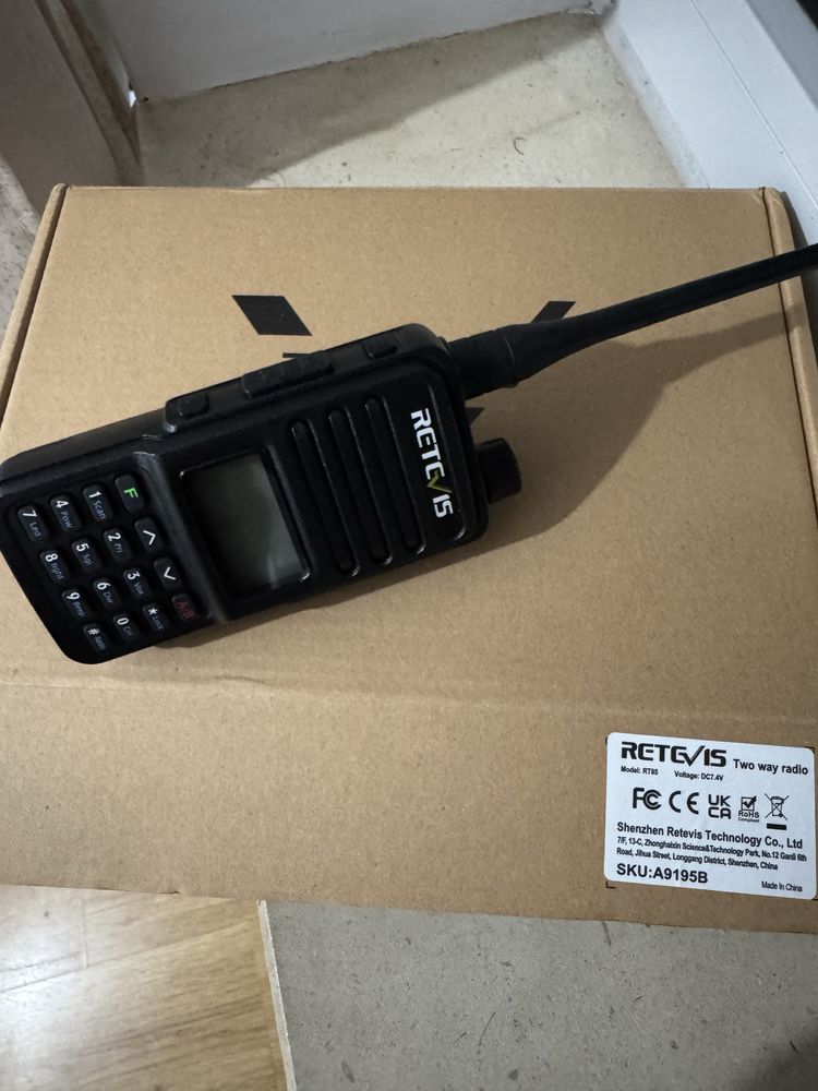 Radio Retevis RT85