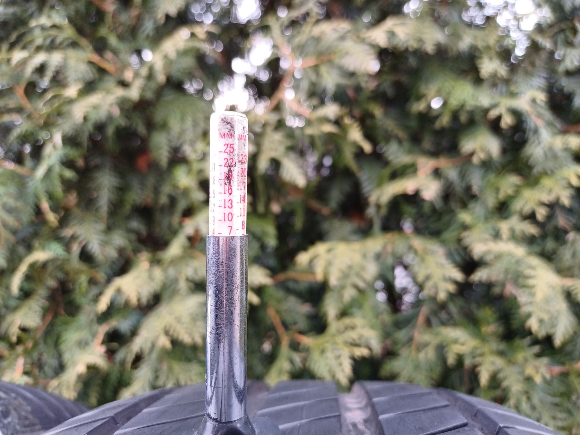 215/65/17 Sprzedam parę opon letnich Michelin Primensy 4