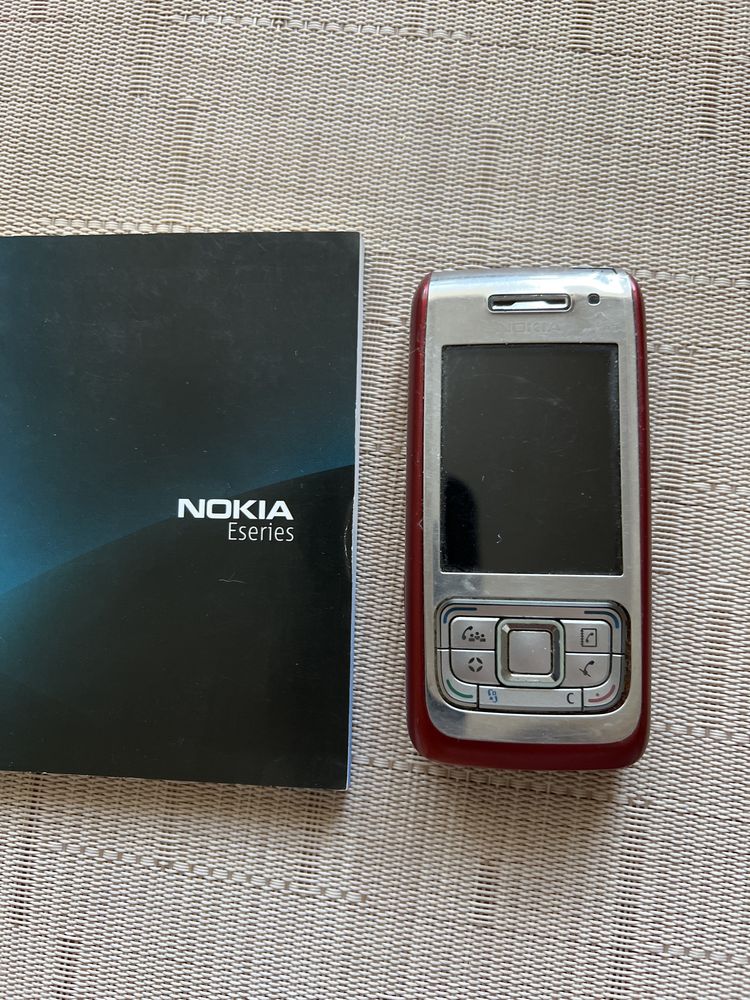 Nokia E65 и C3-01