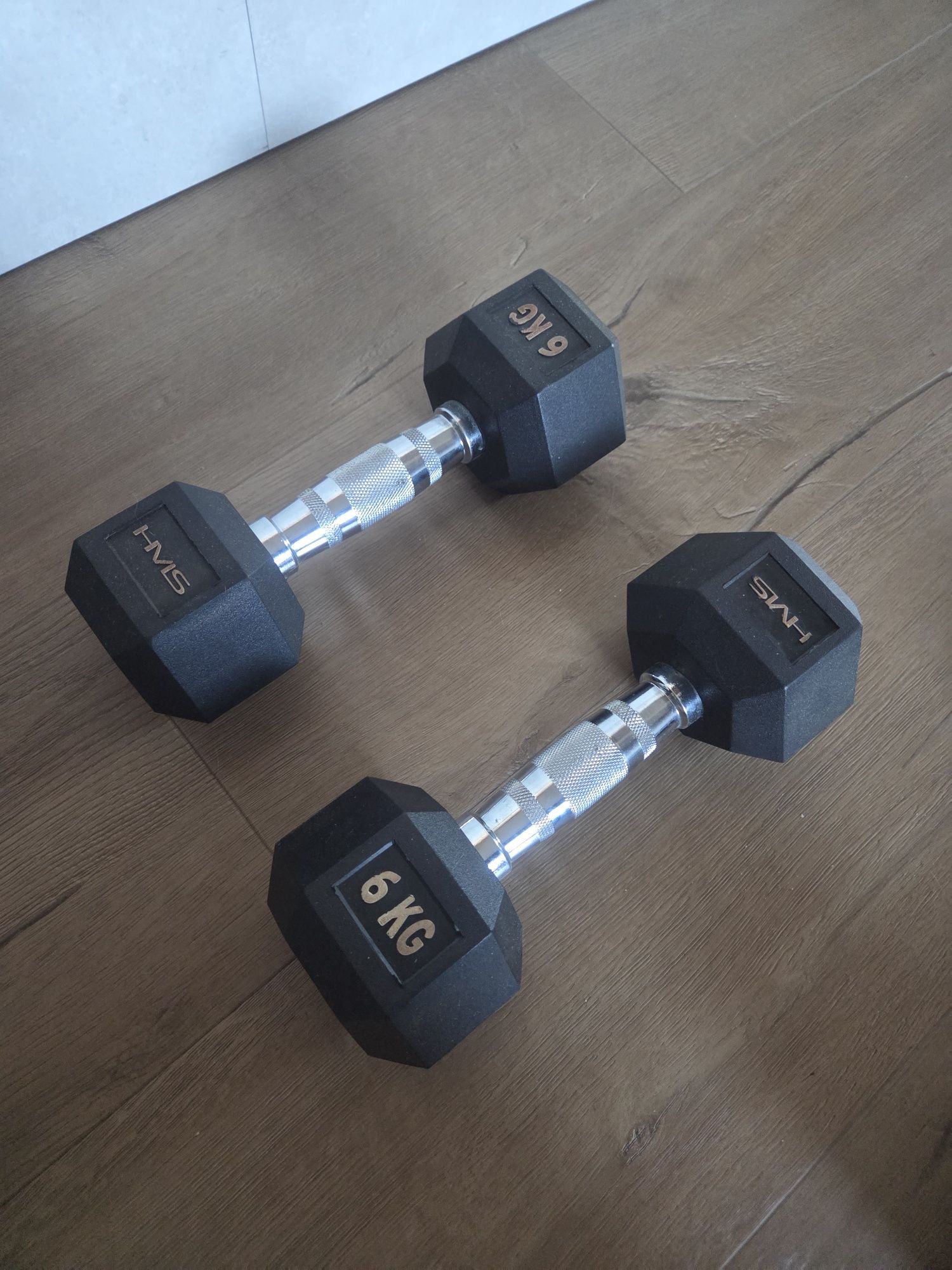 Hantel heksagonalny HMS Hex Pro 6 kg