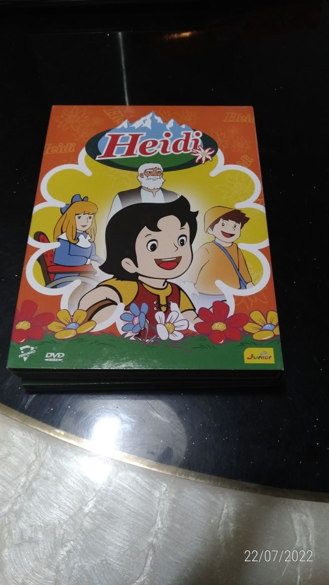 Heidi Serie Completa DVD Box Luxo