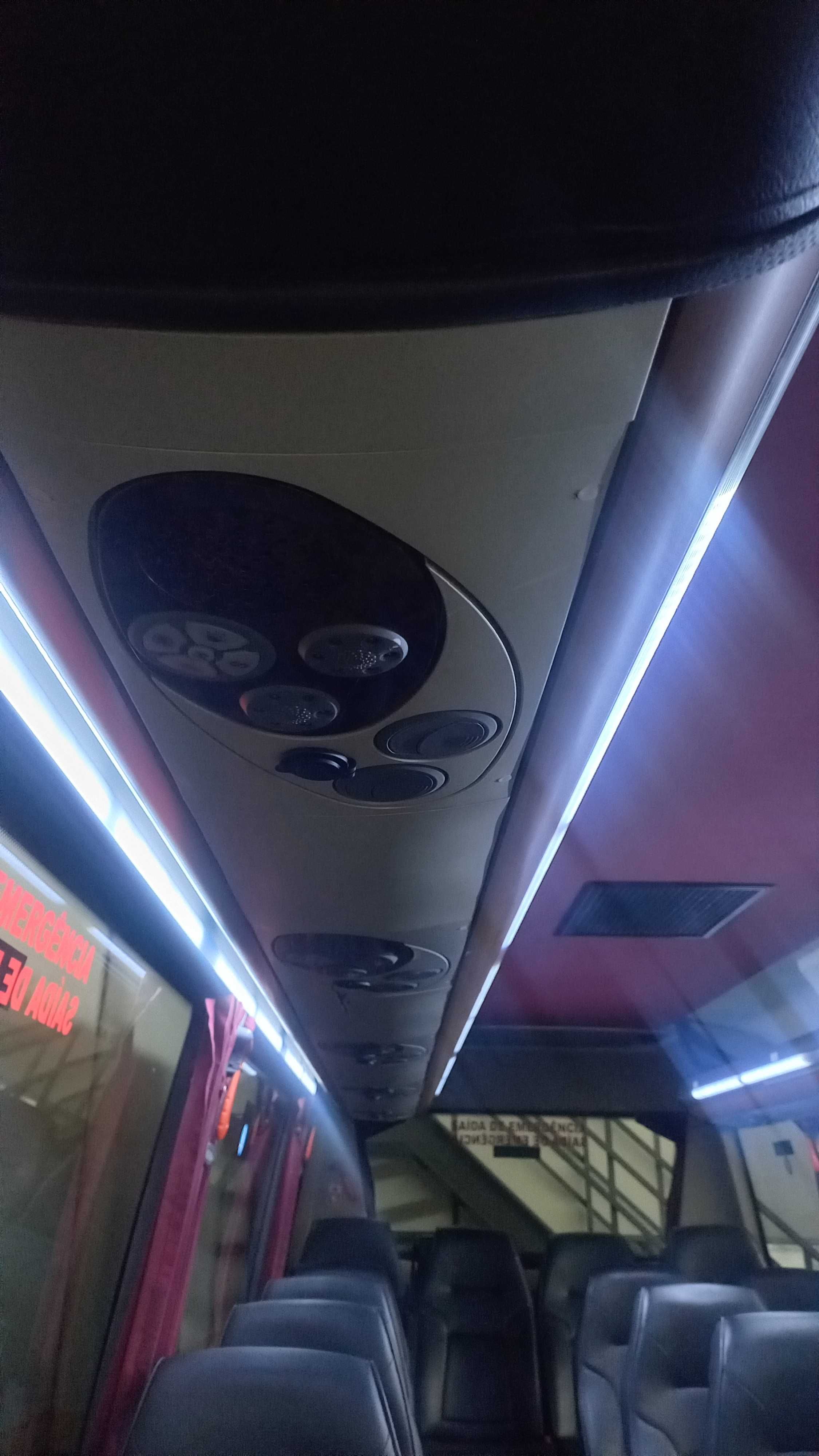 Mercedes Sprinter Minibus