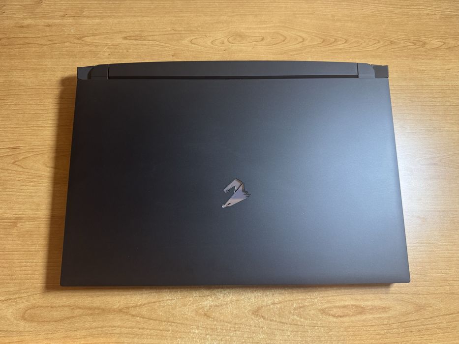 Gigabyte AORUS 15P XD i7-11800H/ RTX 3070/ 16GB / 1TB SSD + нова мишка