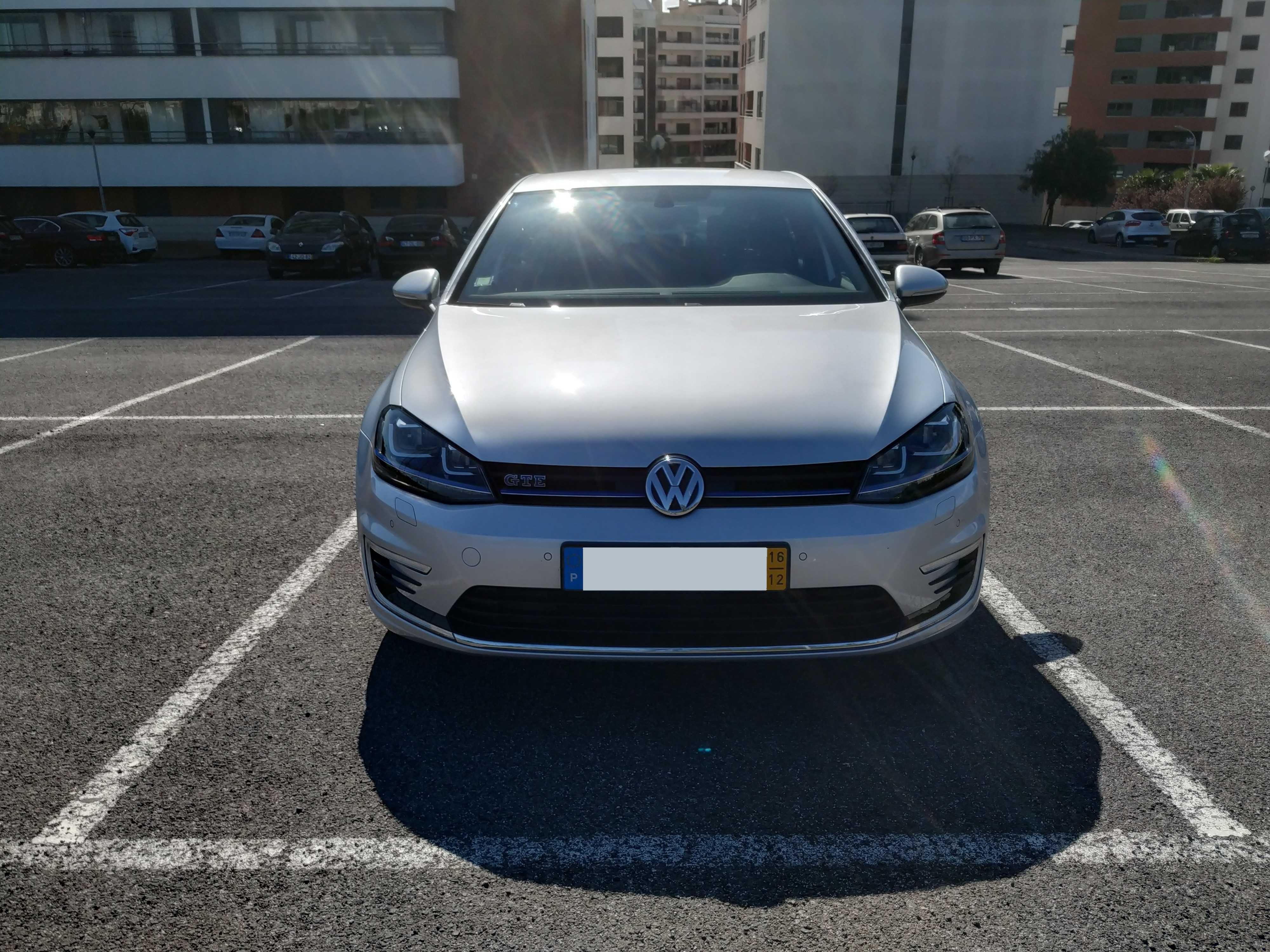 Volkswagen Golf GTE PHEV 204cv