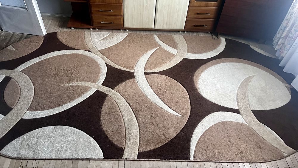 Килим 2*4 після хімчистки Туреччина чудовий стан