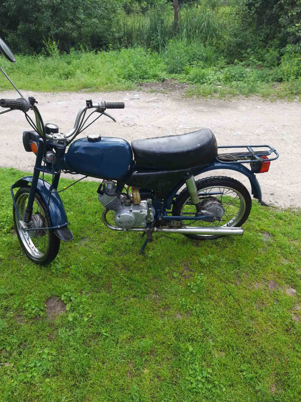 Продам мопед Карпати