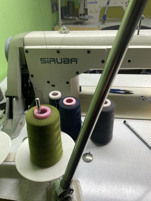 Швейні машини у гарному стані.працювали в майстерні по ремонту одягу.