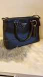 Czarna torebka Guess Cordelia Luxury