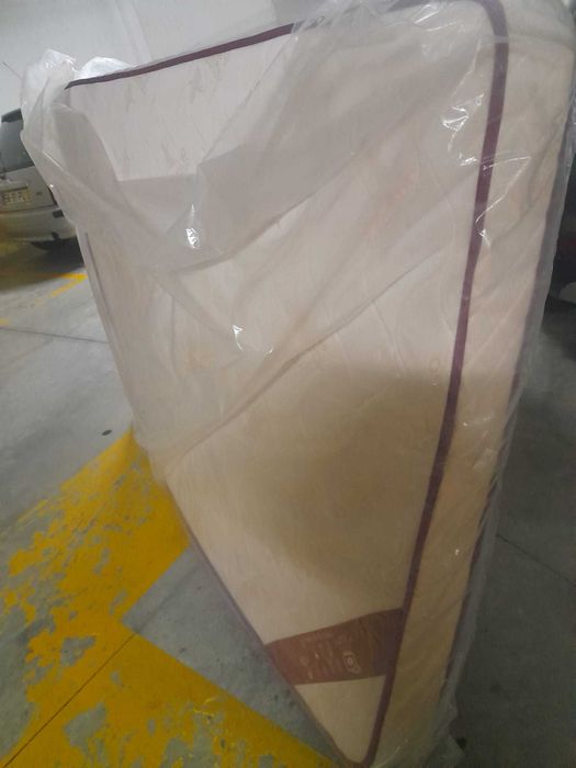 Colchão de casal como NOVO