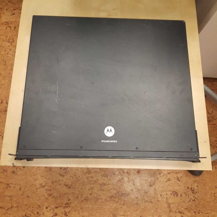 Motorola RFS-6010 бездротовий контролер  + Motorola AP 650 (5шт)