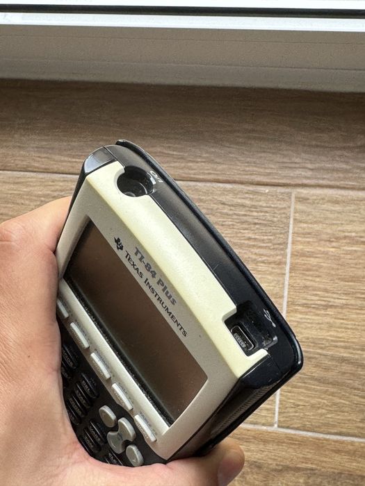 Ti-84 Plus (Texas Instruments) - Calculadora Grafica