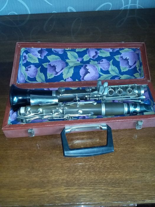 Продам кларнет недорого