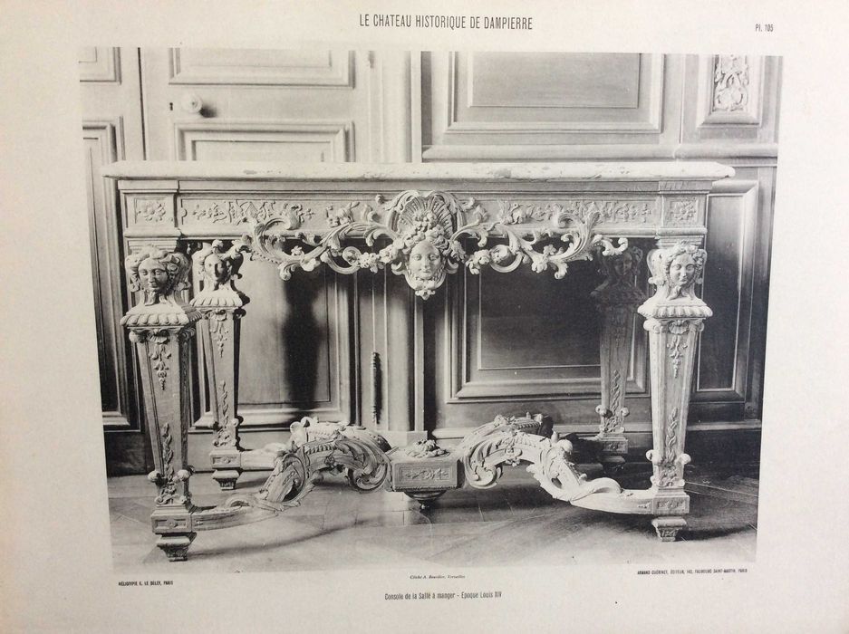 Le Chateau Historique de Dampierre. Heliotipia de 1905. Lote 1