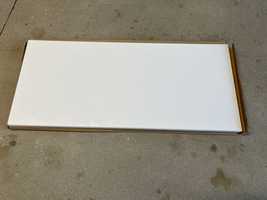 Polka lakierowana biała 72cm x42cm
