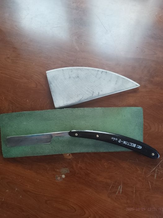 Бритва "Восток-2" наведена до рабочего состояния, качество достойное.